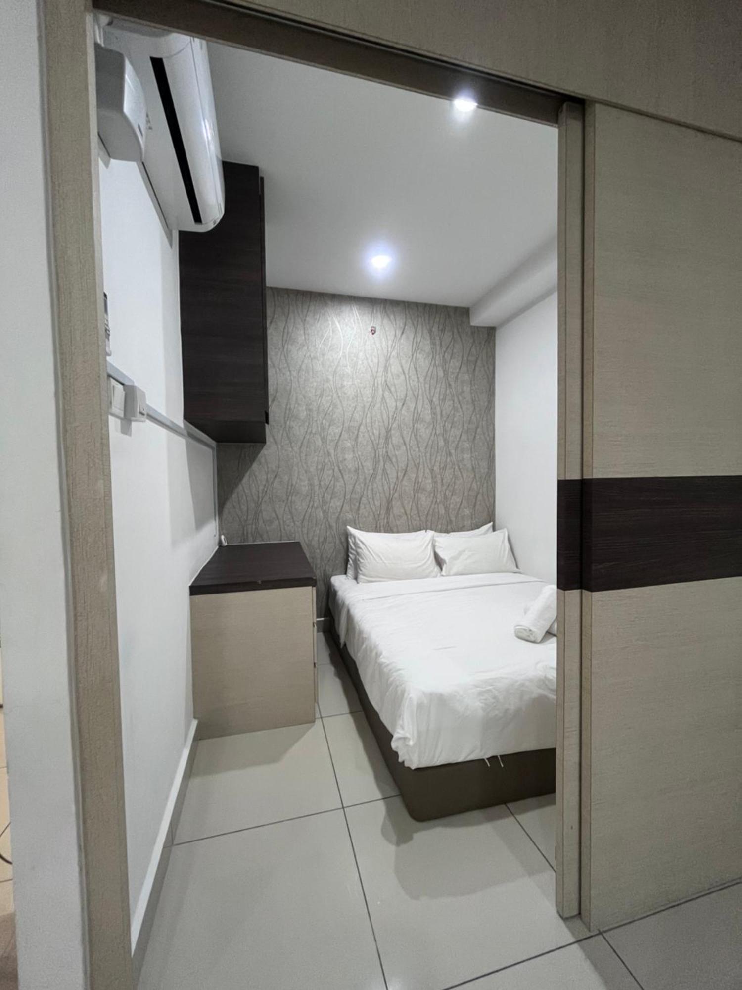 2R1B/Seaview Tropical /1~8Pax/Gurney Mansion One Apartment George Town Exterior photo
